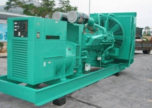 乌尔禾75kw康明斯柴油发电车出租图片 乌尔禾75kw康明斯柴油发电车出租图片